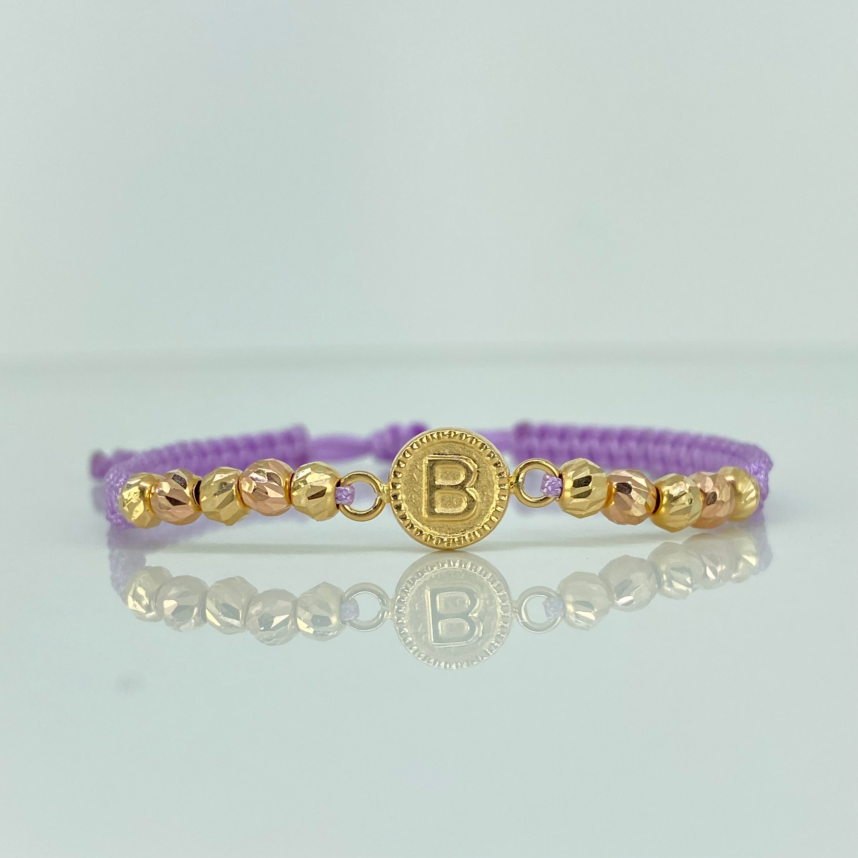 Pulsera tejida Herraje Letra B / BD 10uni 4mm / Hilo Lila Oro amarillo y Oro rosa 18k · 1,15 g