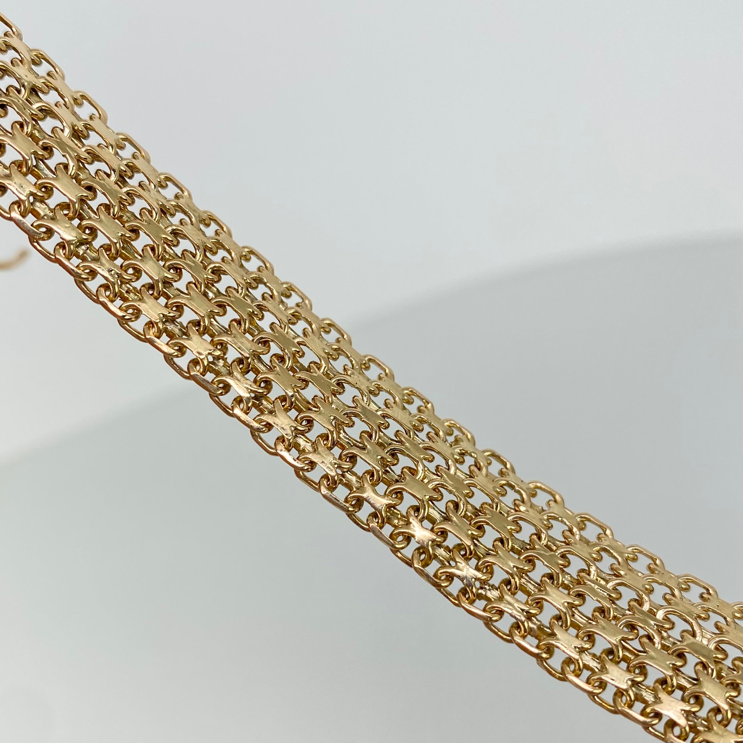 Pulso Chino Personalizado POR FABRICACION Oro amarillo 18k · 27,89 g 2