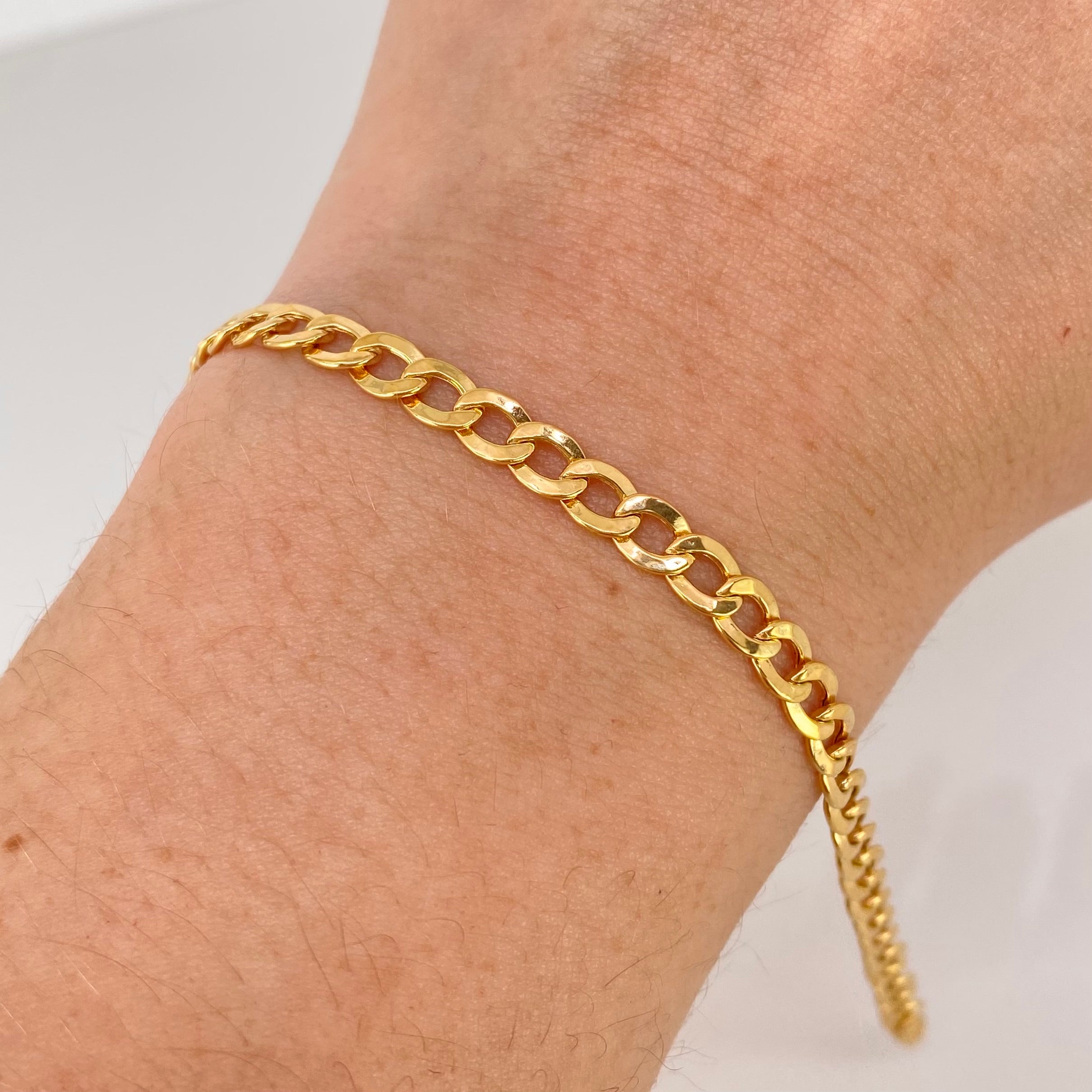 Pulso ● Cubano Oro amarillo 18k +1 / · 3,25 g 2